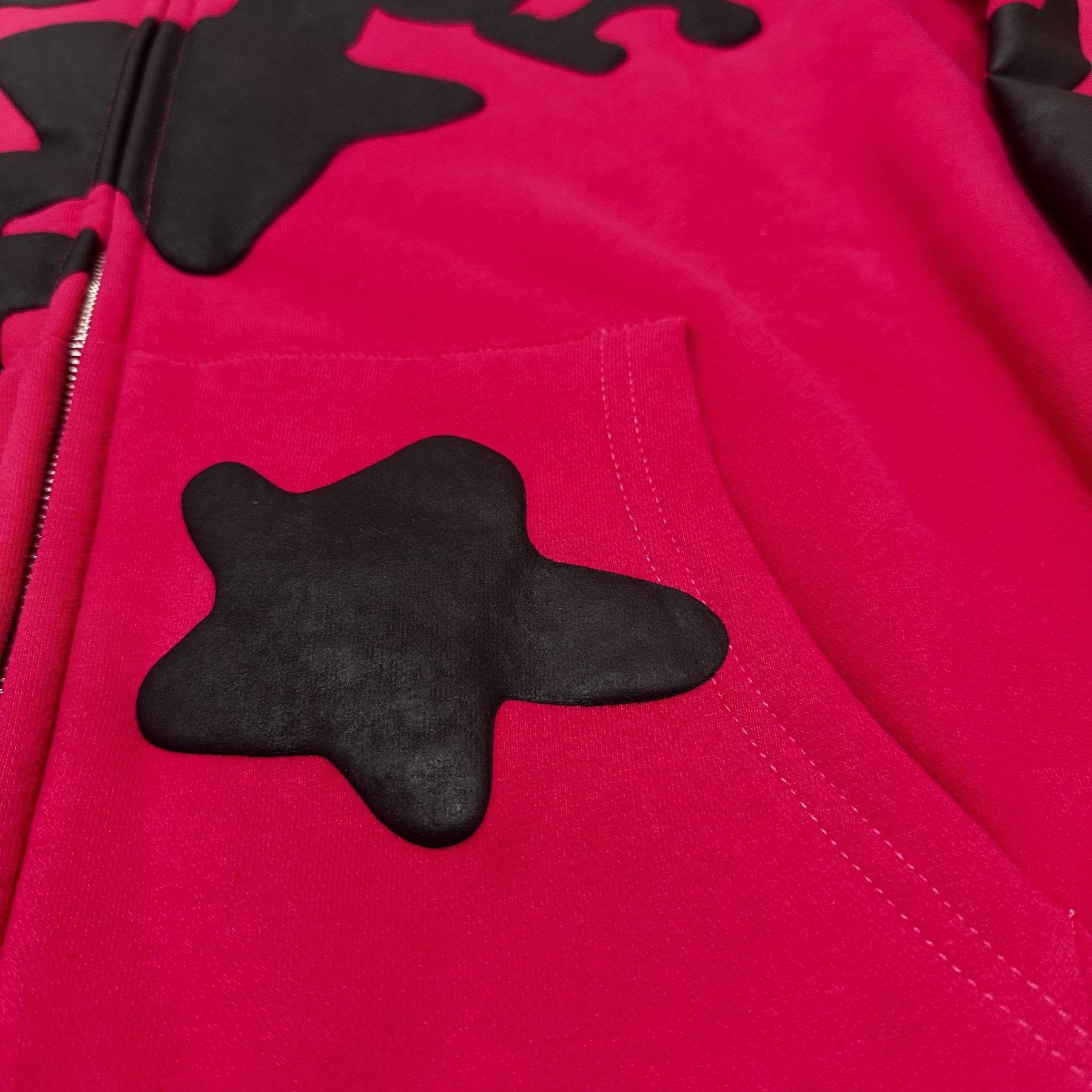 Sp5der Red Graphic Zip Hoodie — detail